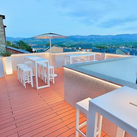 Azotea Suites Понферрада Экстерьер фото