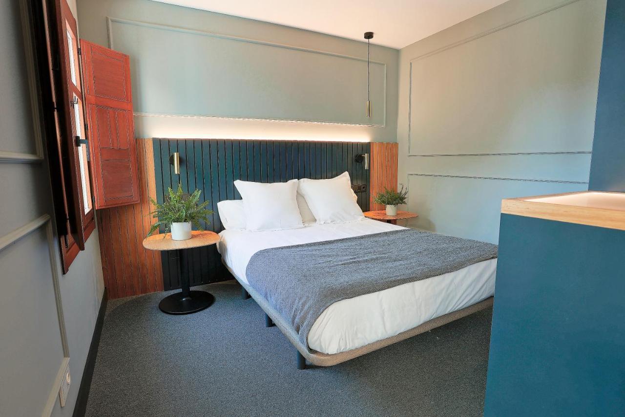 Azotea Suites Понферрада Экстерьер фото