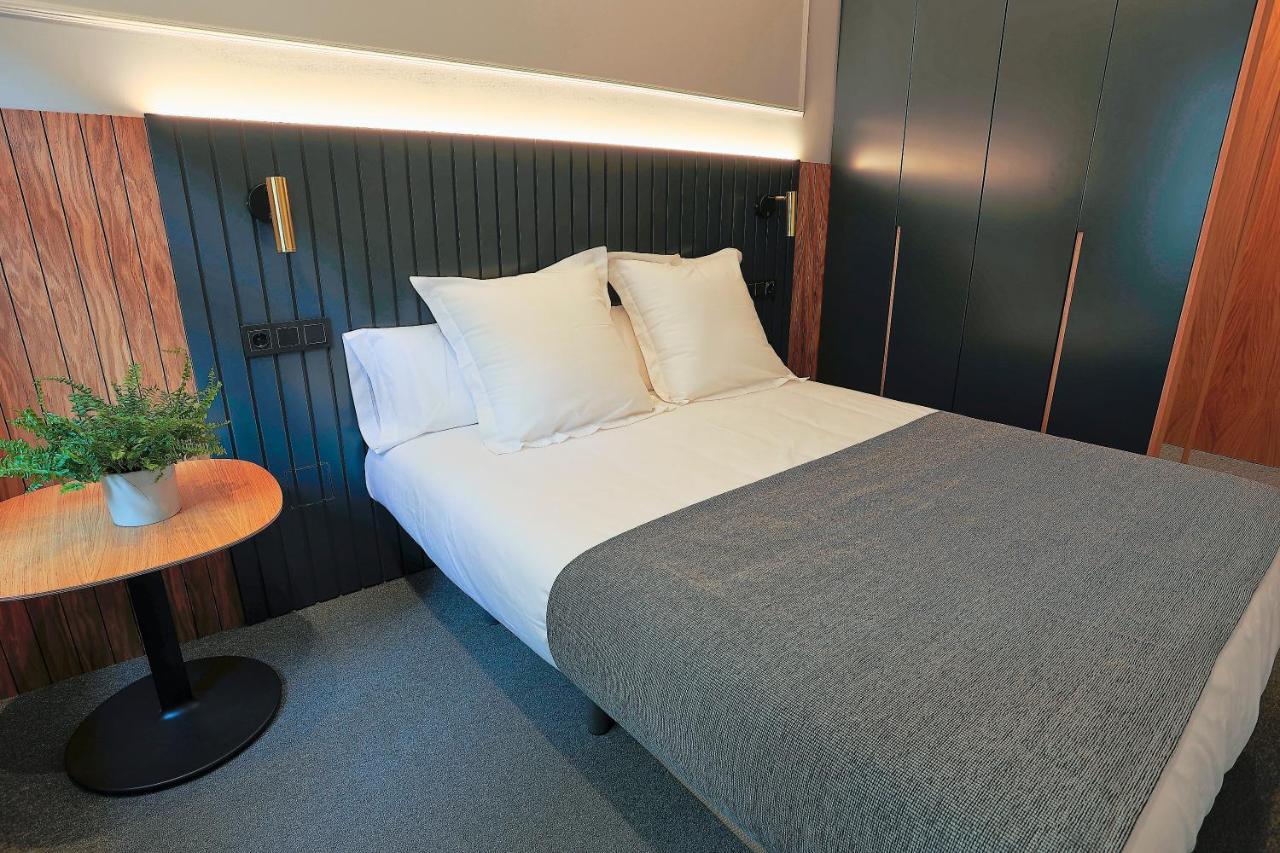 Azotea Suites Понферрада Экстерьер фото